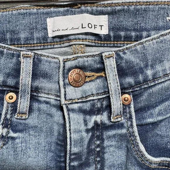LOFT The Kick Crop Raw Hem High Rise Jeans Light Wash Women's Size 2/26 - Picture 3 of 10